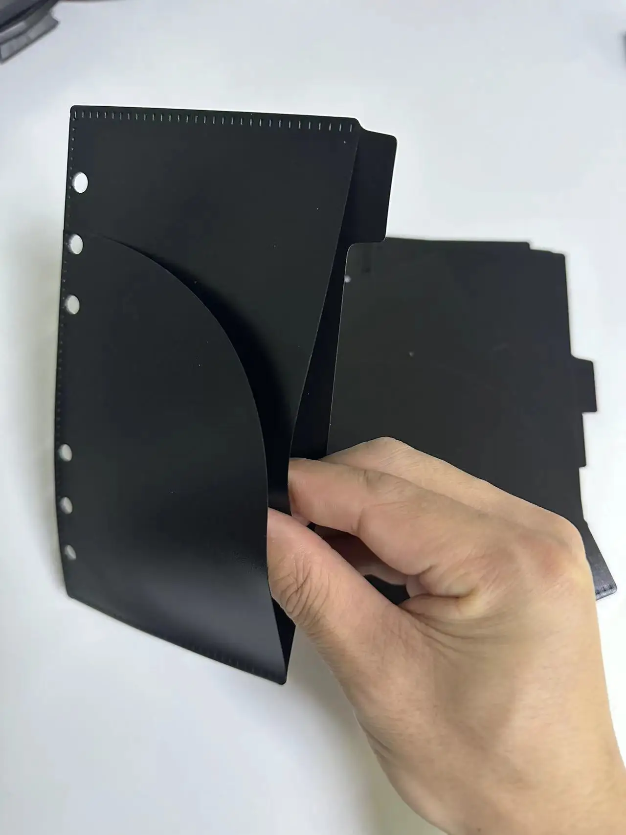 

Колики А6 розово-черная папка для документов