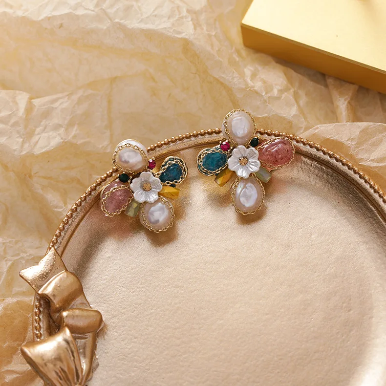 

Handmade Crystal Stone Pearl Shell Flower Stud Earrings For Women Korean Style Personality New Fashion Jewelry серьги