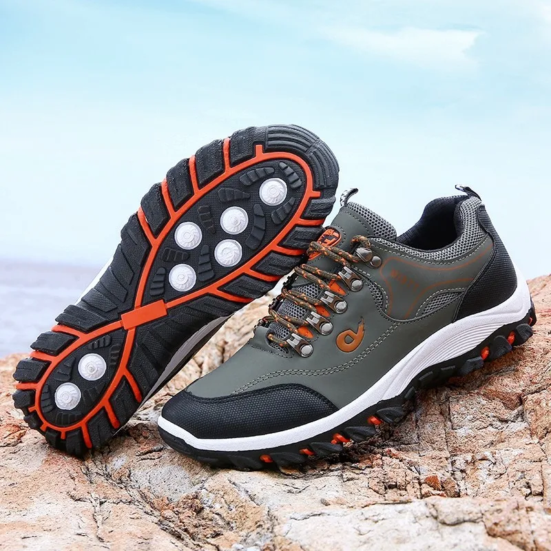 

2021 New Brand Fashion Outdoors Sneakers Waterproof Men's shoes Men Combat Desert Casual Shoes Zapatos Hombre Big Size 39-48
