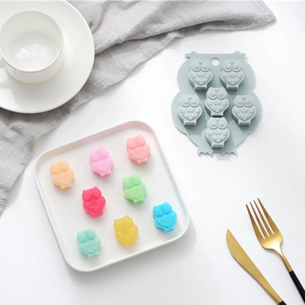 

Cute Owl Style Silicone Material Chocolate Handmade Kitchen Tools Biscuit Cake Molds Fondant