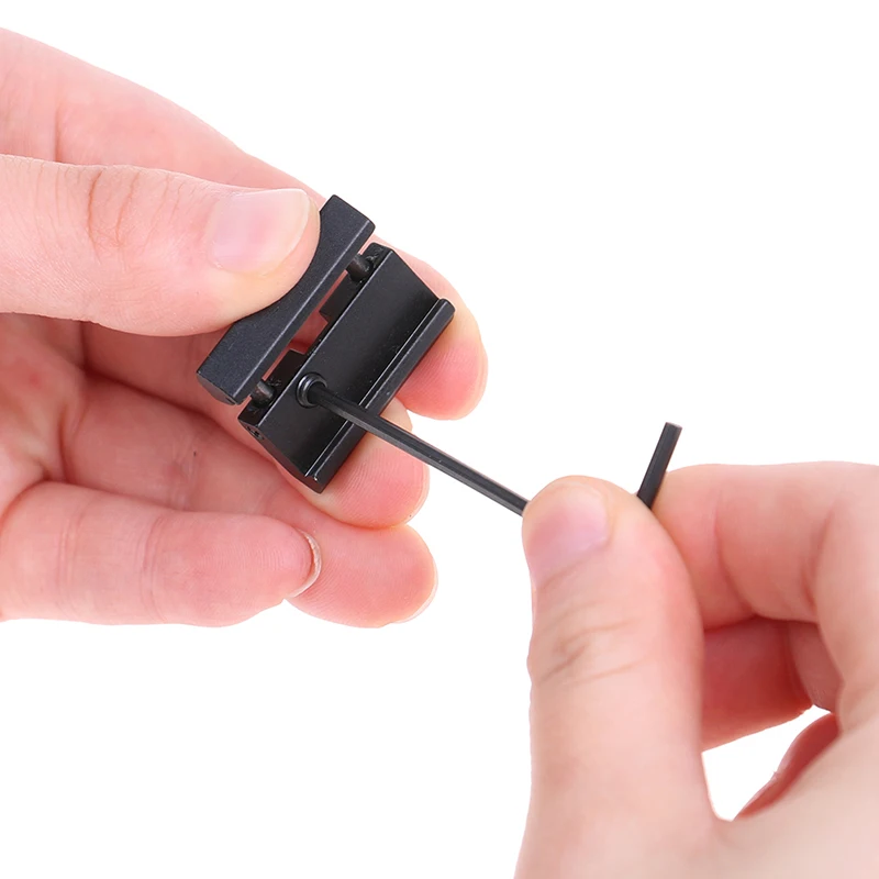 

Переходник типа "ласточкин хвост" 11 мм/20 мм, для крепления прибора, 1 комплект