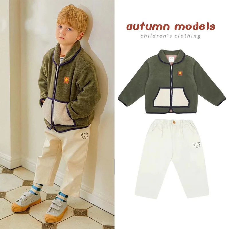 

Куртка для мальчиков 2022, зимняя теплая детская куртка, хлопковое пальто в Корейском стиле для мальчиков, зимняя одежда, топ, белые джинсы для...