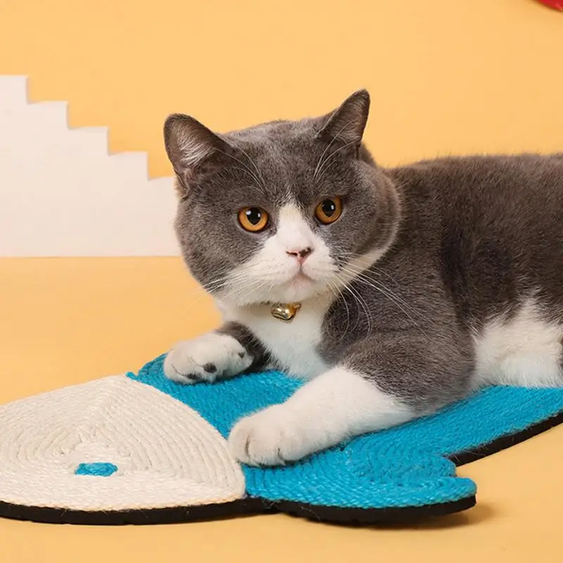 

Cat Toys Wear-resistant Cat Scratch Pad Fish Shape Cat Scratcher Board Kitten Corrugated Paper Mat Toy Grinding Nail Scraper Mat