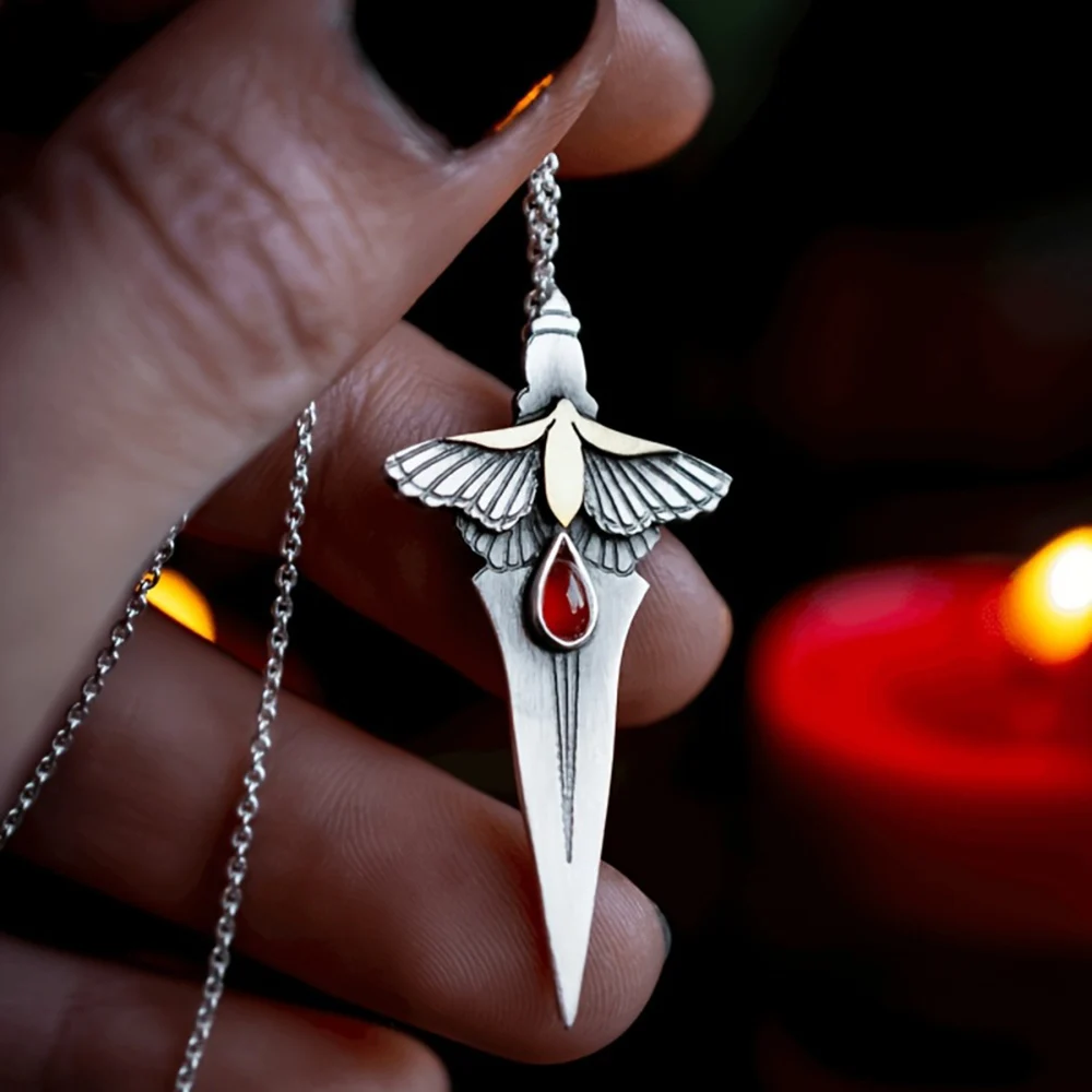 

Vintage Sword Pendants Necklace For Women Personalized Design Inlay Red Stone Fly Moth Necklace Party Jewelry Gifts Accessories