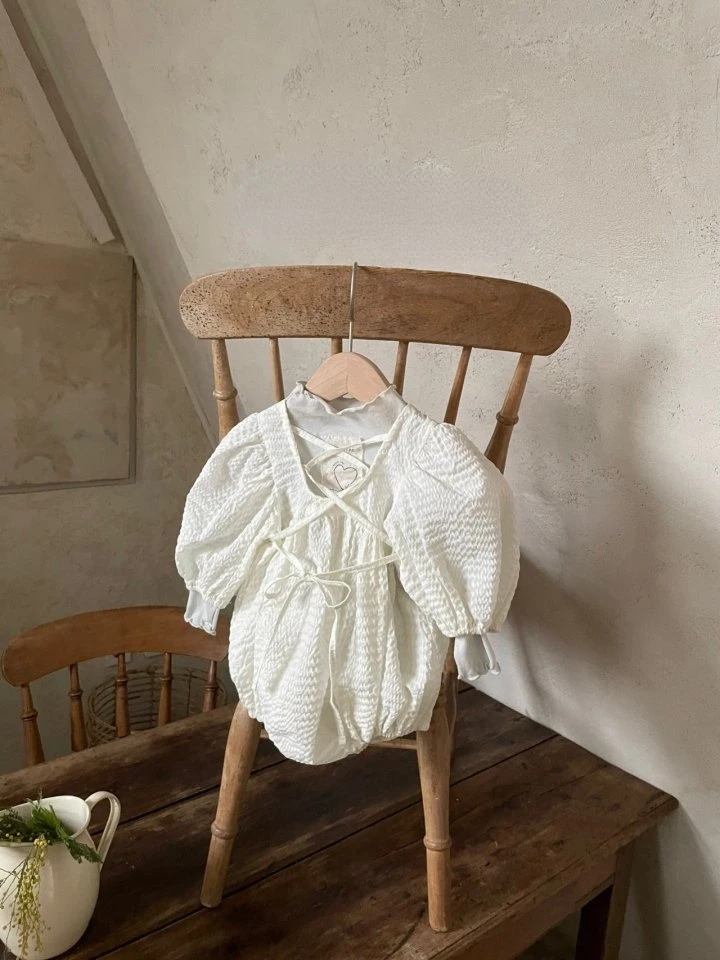 

Новинка весна-лето 2022 платье принцессы с пышными рукавами комбинезон сказочная детская одежда для новорожденных модная одежда евро-америк...