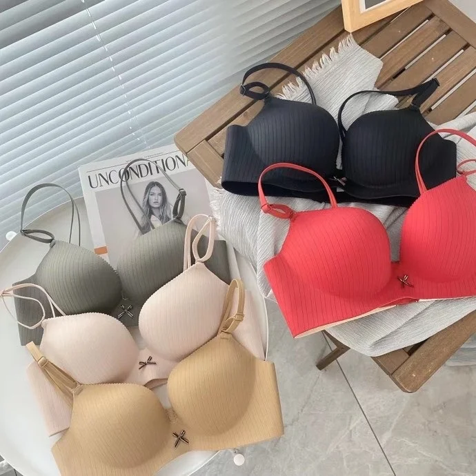 

Skin baby one piece hair on behalf of one piece small chest thickened and enlarged gathered underwear no steel ring comfortable
