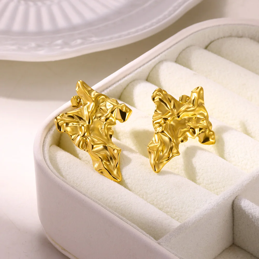 Женские серьги-гвоздики в форме сердца из нержавеющей стали