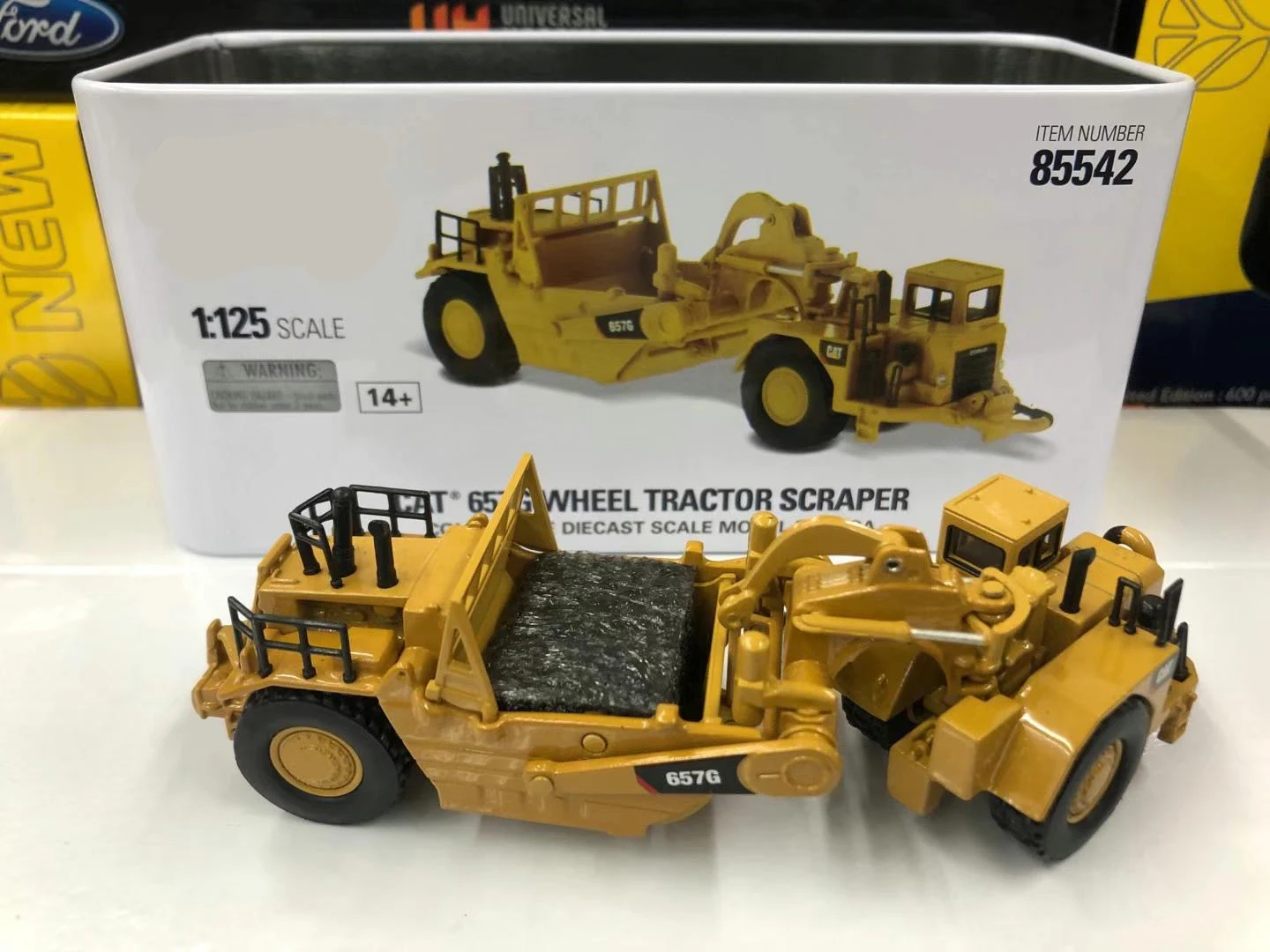 

Скребок большой колесный DM 1:125 657 г, Инженерная модель автомобиля 85542