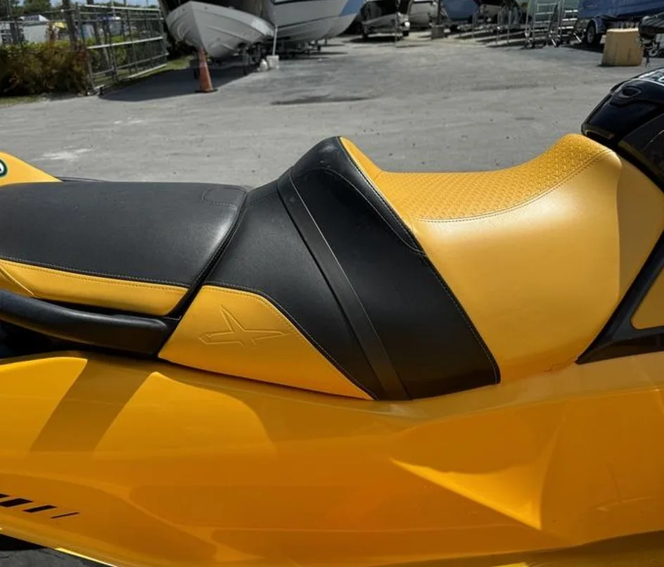 Двигатель Sport Luxury Jetski 2024 года R-x-t-x 300 Jetski/Jetski/1500 куб.см