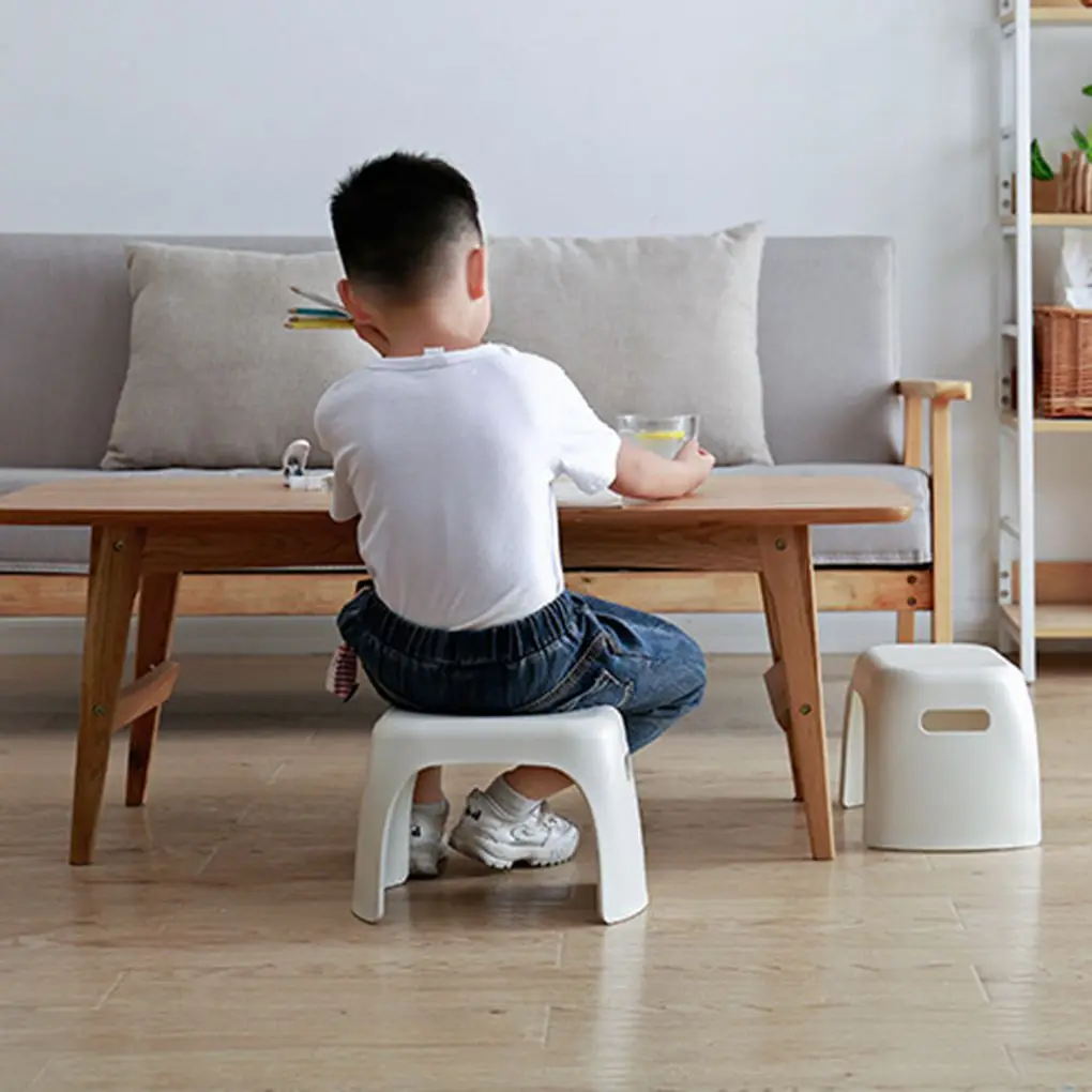 

Modern Design Fashion Outdoor Plastic Stackable Low Stool Living Room Stack Shoes Changing Stool Bench