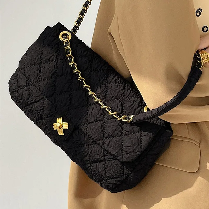 Small Fragrance Luxury Brand Chain Bag Women's 2022 New Trendy Fashion All-match Pleated Rhombus Bag Shoulder Messenger Handbag
