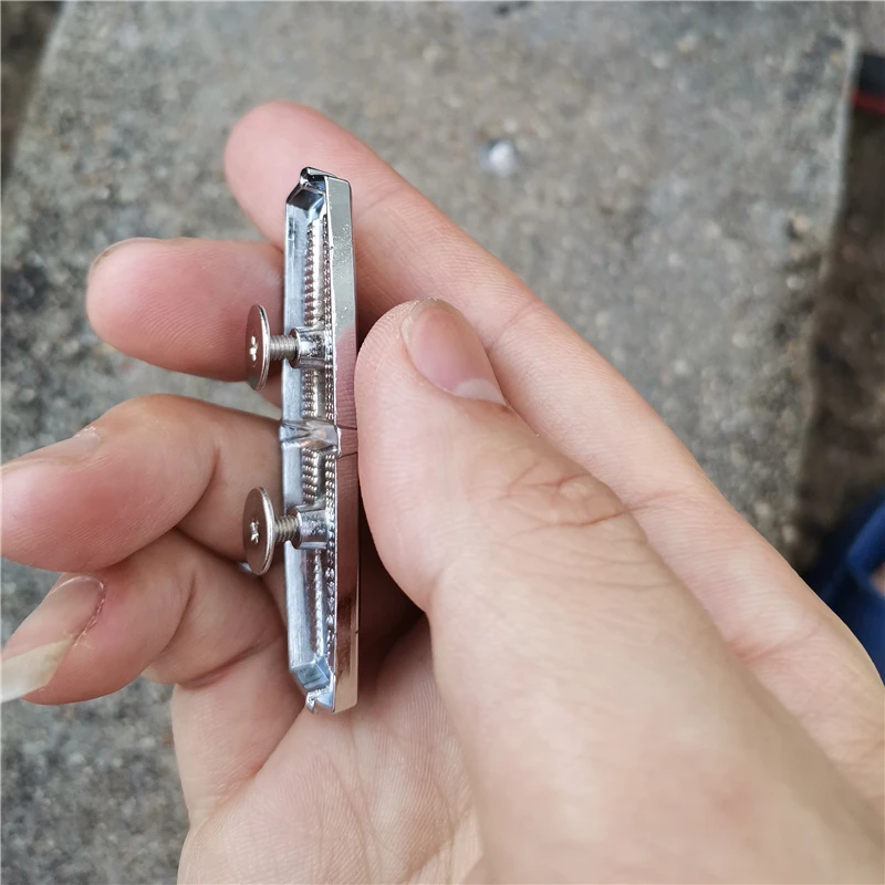 

Car floor mats decoration emblem with screws For Lincoln Navigator 2 Mkx Mkz Mkc Mkt Mks Town Continental Diecast Car badge