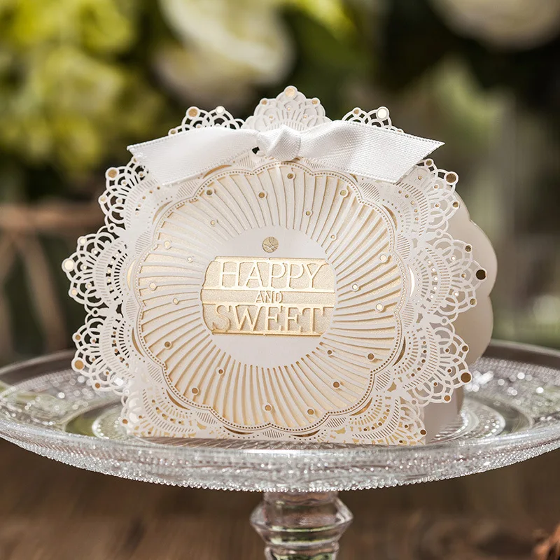 

10/50/100pcs Laser Cut Hollow Carriage Favors Gifts Box Candy Boxes with Ribbon Baby Shower Wedding Party Supplies