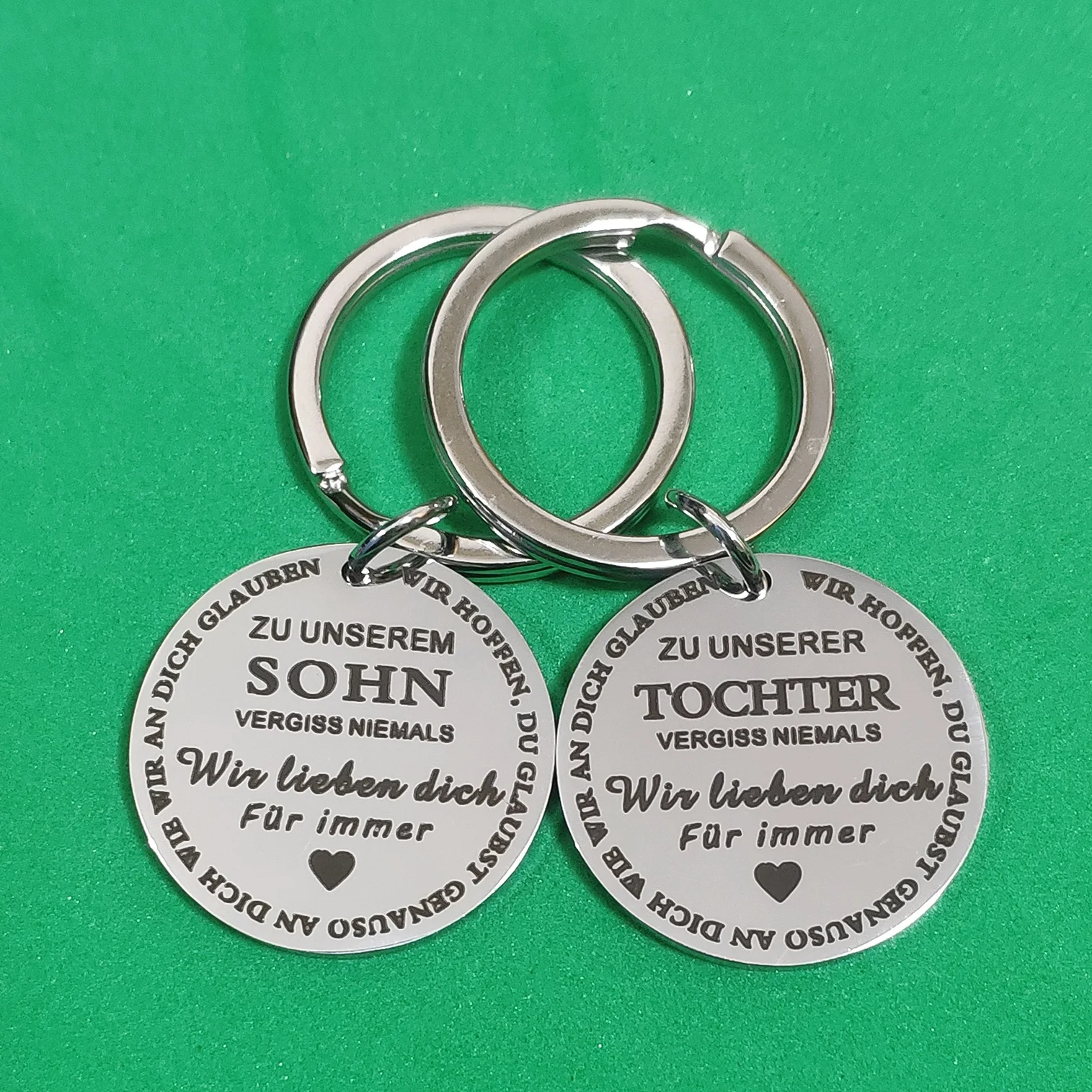 

Lanyard for Keys ZU UNSEREM SOHN/TOCHTER Keyring Kids Gift to Our SON/DAUGHTER Stainless Steel Holiday Birthday German Carabiner