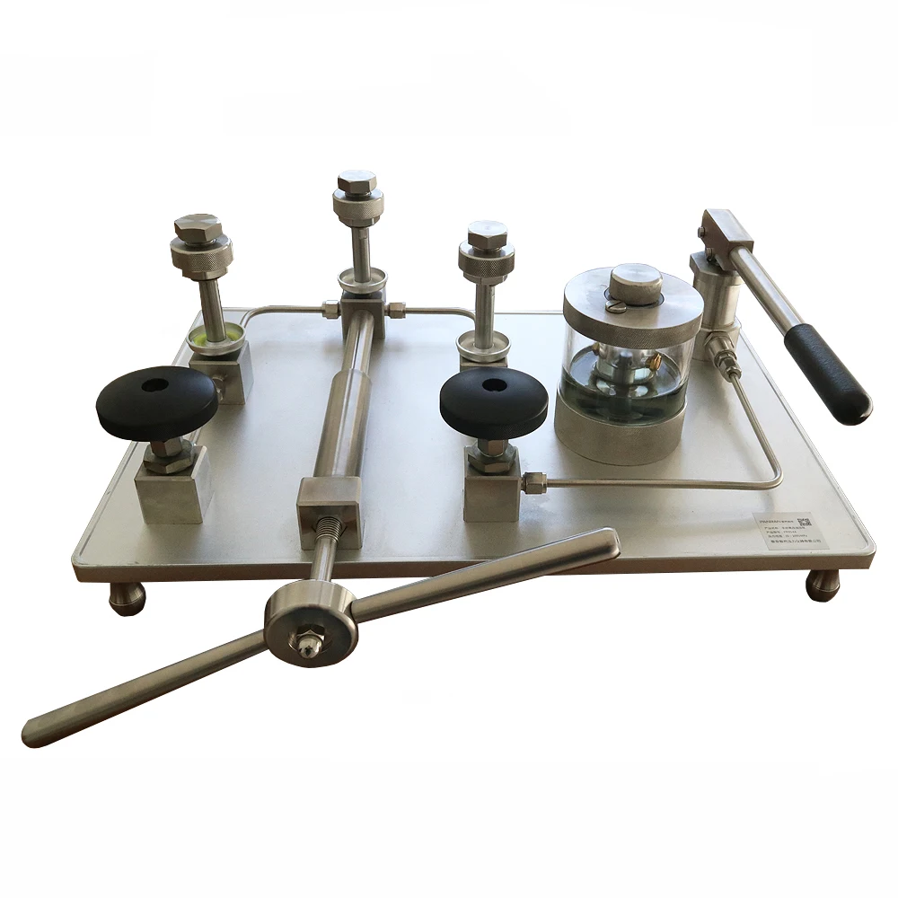 

PR9144A Hydraulic test pump Generates pressures to 10000 psi (700 bar)