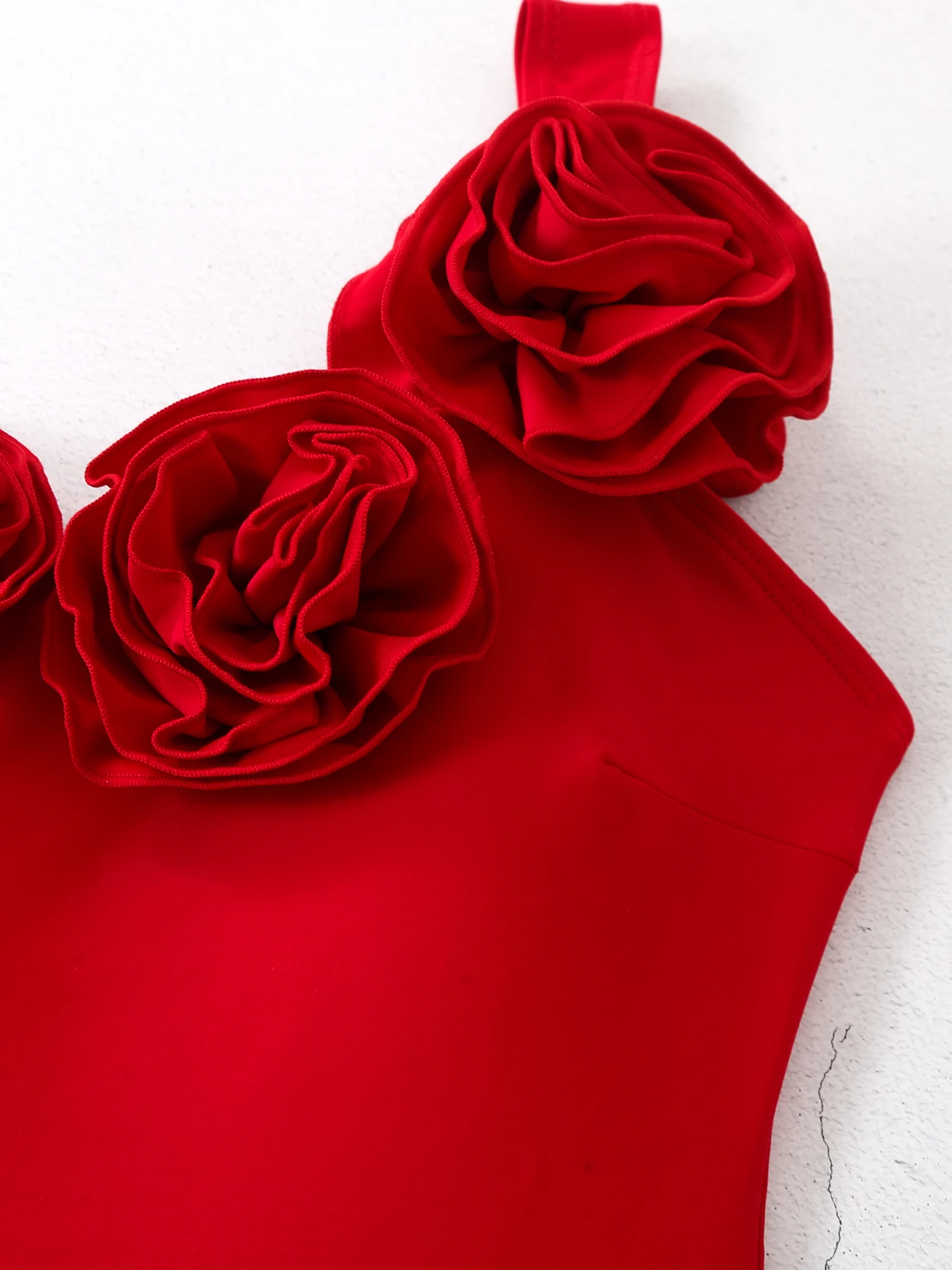 Женский слитный купальник с цветочным принтом и юбкой 2024