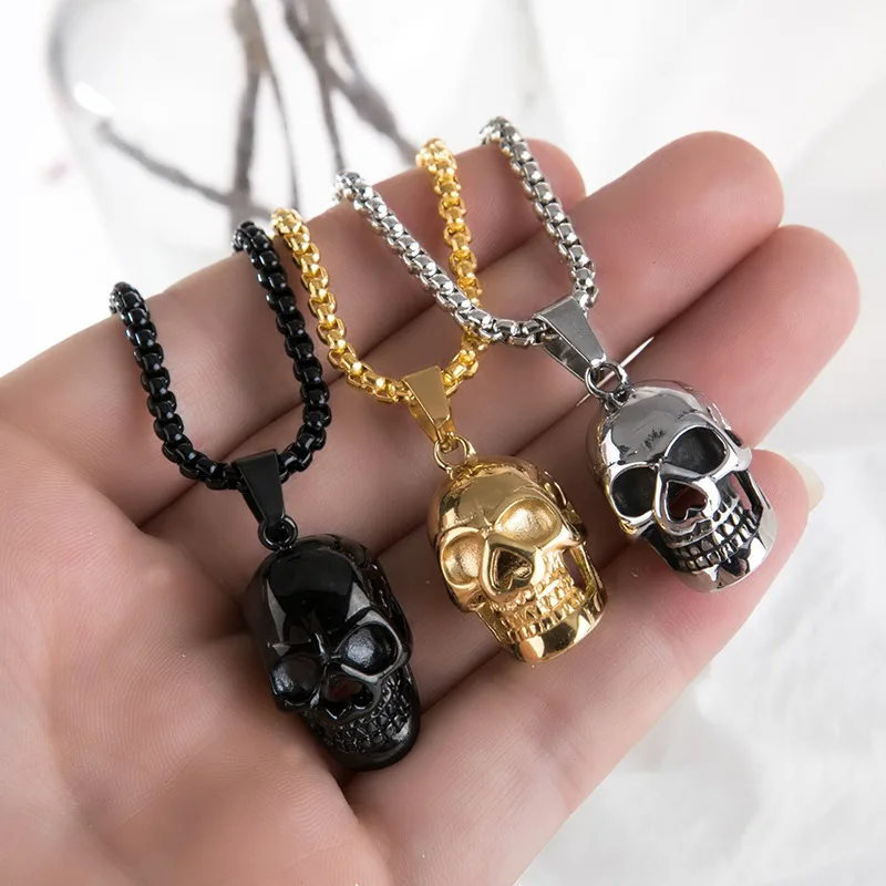 

CROWN Skull Pendant Metal Necklace Retro style Jewelry Woman Man Ornament Punk Accessories Exaggerated style Delicate