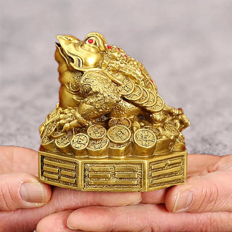 

Fortune Eight Diagrams of Heaven and Earth Toad Ornaments Office Home Decoration Money Toad Figurines Gift