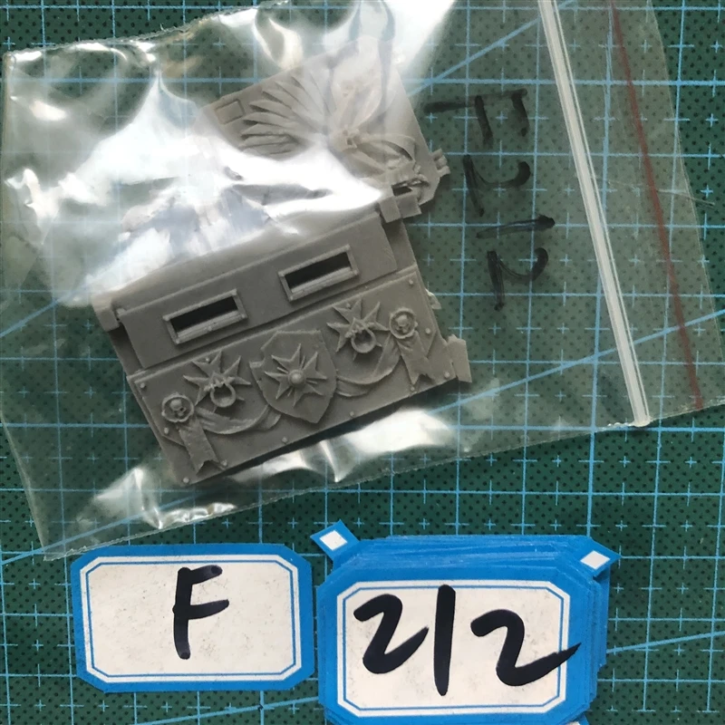 

F212 Miniatures Model Resin Table War Game Chessman Accessory