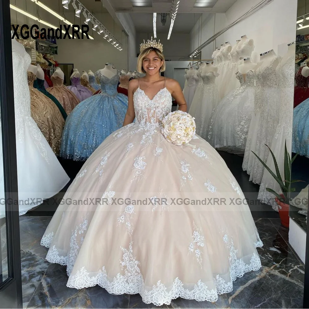 

Champagne Quinceanera Dress 2023 White Lace Appliques Princess Birthday Party Gown Sweet 16 Ball Gown Prom Vestidos De 15 Años