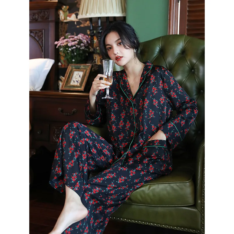 Maison Gabrielle 2022 Spring Summer New Floral Printed Pajamas Set Loungewear Sleepwear for Women 2 Pieces Long Sleeve Satin