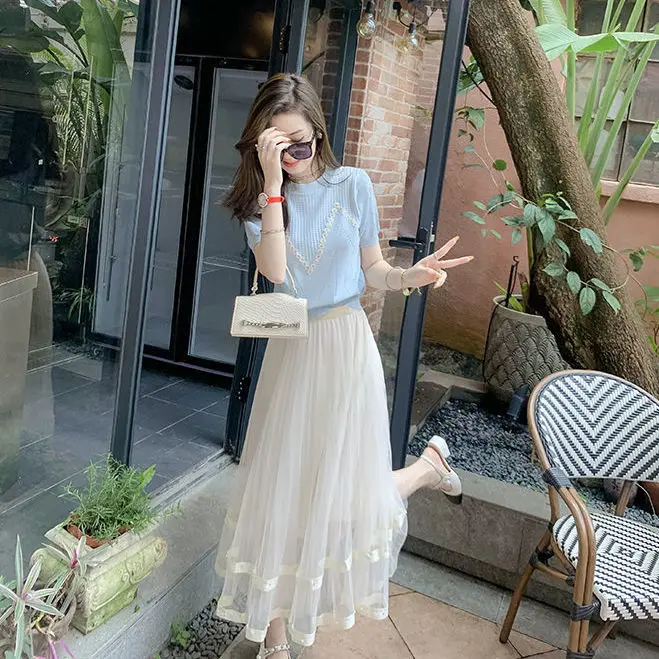 

Women 2022 Summer Fashion Retro 2 Piece Sets Female Short Sleeve O-neck Tops Ladies High Waist Loose A-line Skirts Suits N50