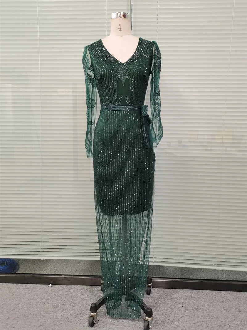 Платье женское вечернее с длинным рукавом блестками и V-образным вырезом |