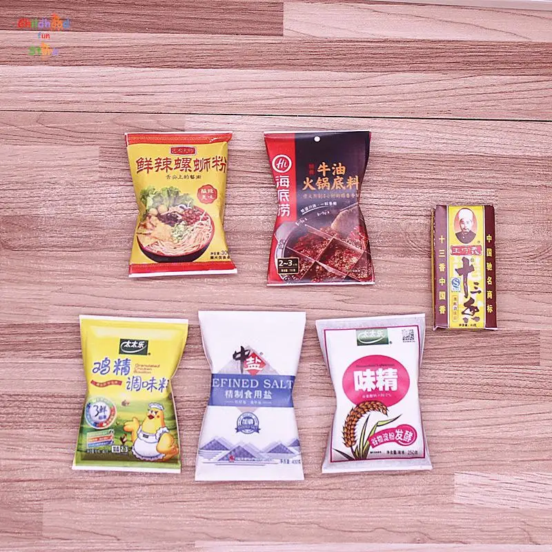 

Набор миниатюрных приправ для кукольного домика, соляная база для горячего горшка, кухонная модель, Декор, игрушка для игрового домика, 1 наб...