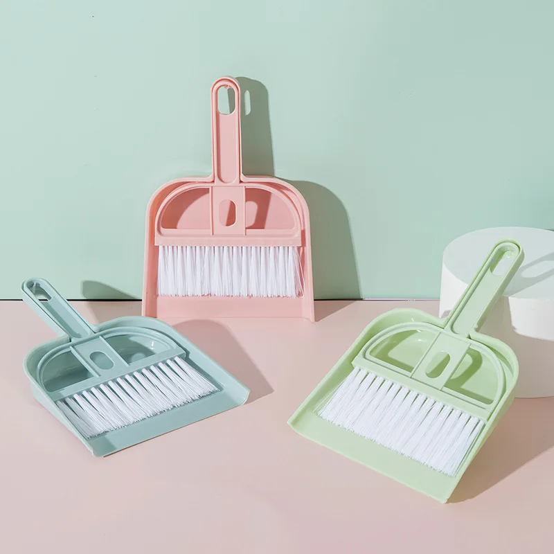 

Portable Mini Broom Dustpan Suit Pet Cleaning Broom And Dustpan Pet Cleaning Supplies Mini Desk Sweeping Cleaning Brush