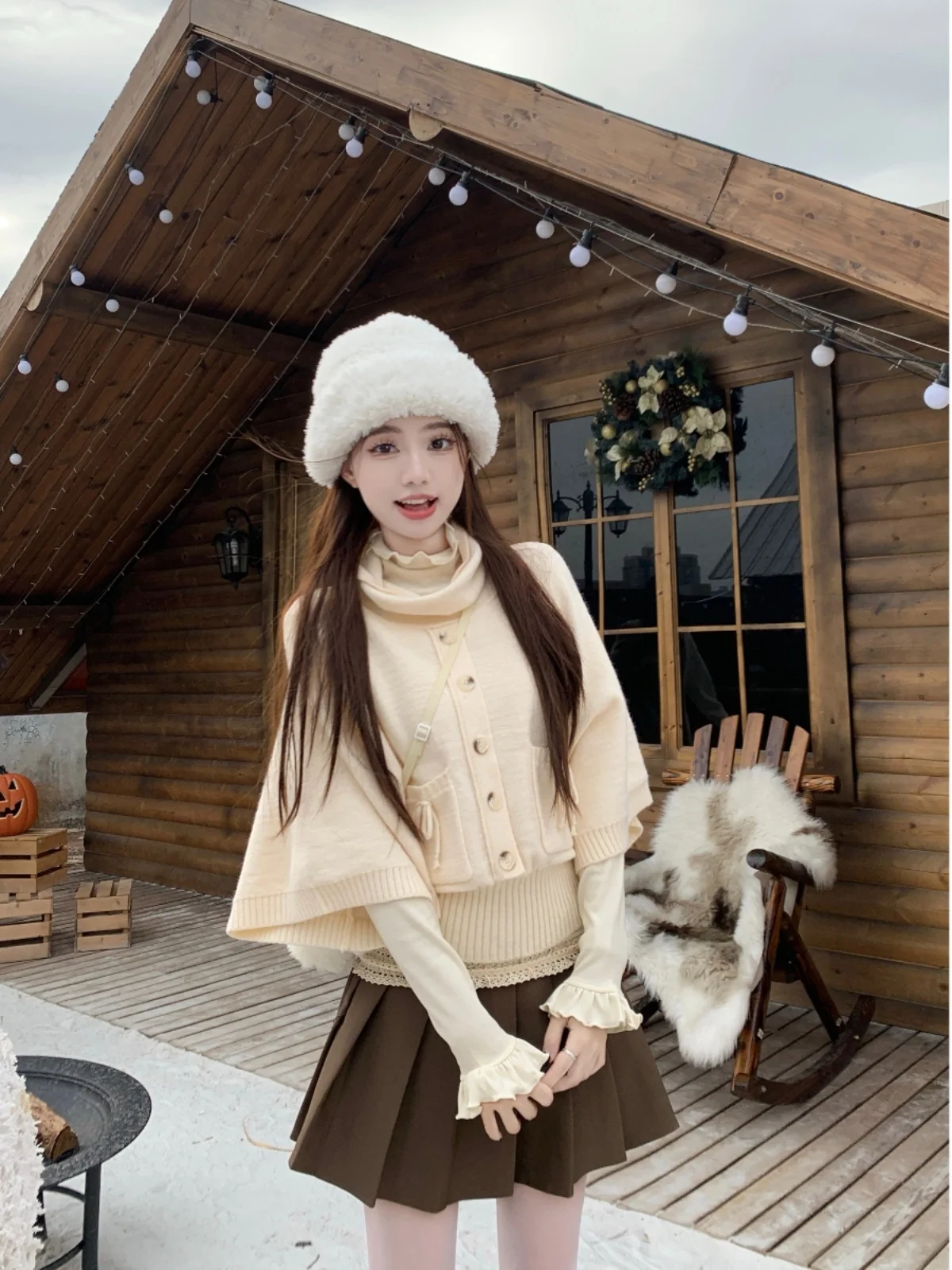 Кремово-белый короткий вязаный свитер верхняя одежда для женщин осень 2024 новая