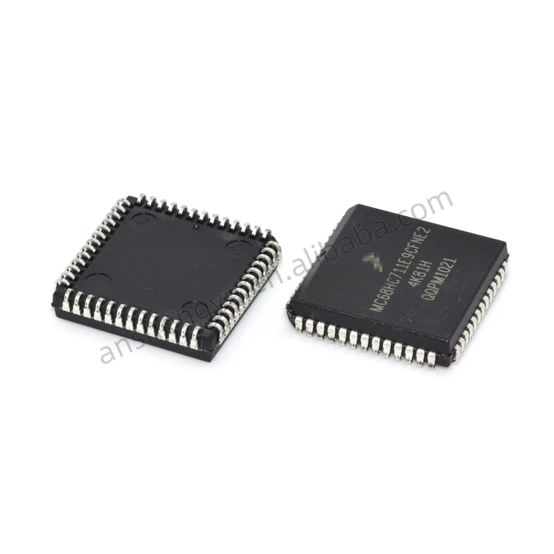 

MC68HC711E9CFNE2 новые оригинальные Интегральные схемы IC PLCC52
