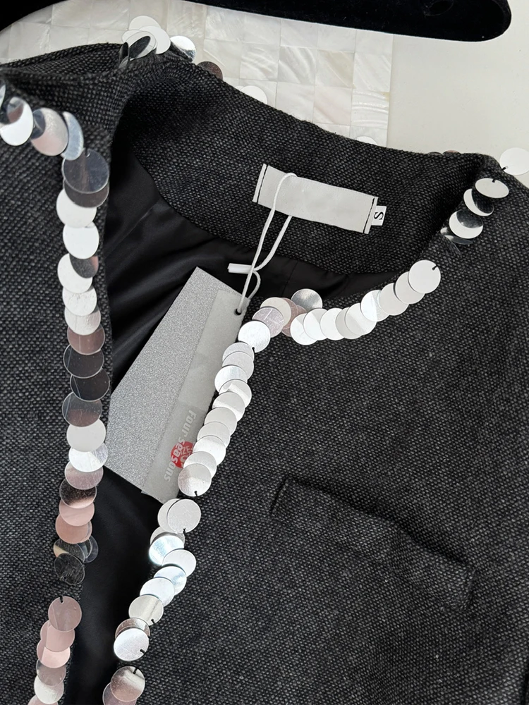 Роскошная короткая куртка с блестками женская новинка 2025 года пальто круглым