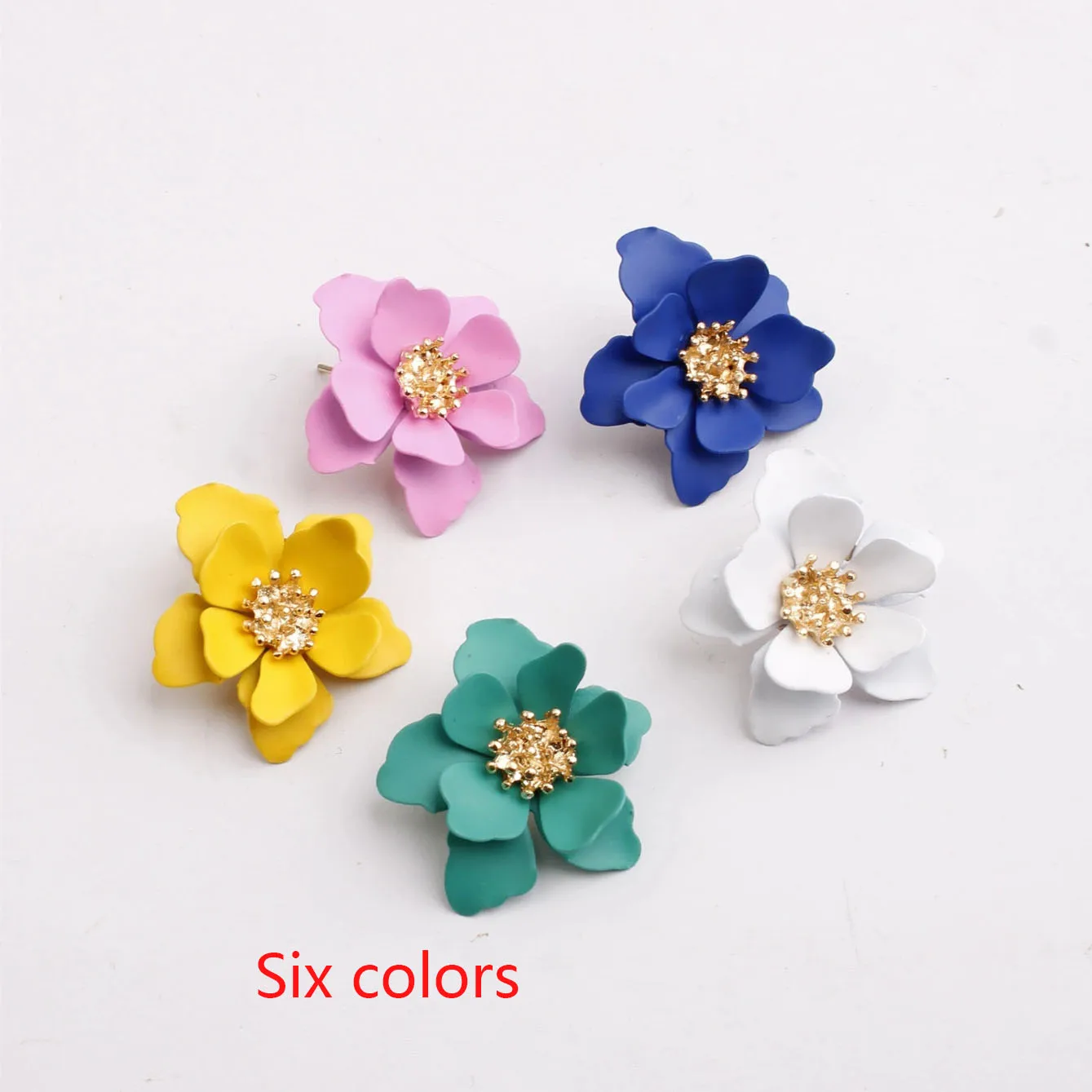 

exquisite Flower Stud Earrings For Women 2023 New Sweet Spray Paint Flowers Earring Girl Wedding Party Engagement Jewelry Gifts