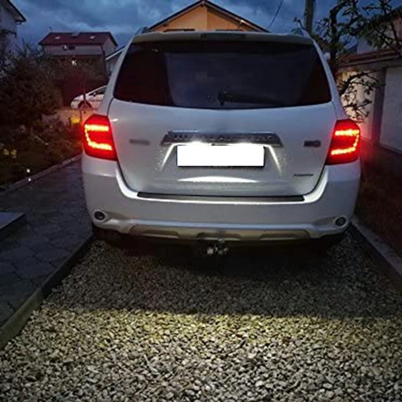 Фонарь для номерного знака Toyota Highlander Hiace Land Cruiser RVA4 Lexus RX300