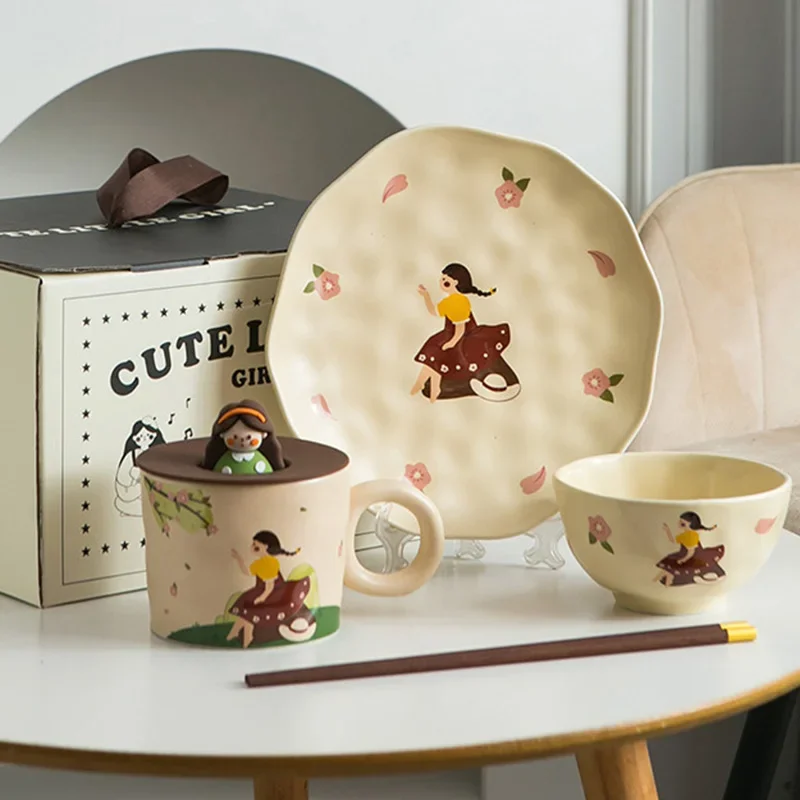 Керамическая тарелка в стиле ретро