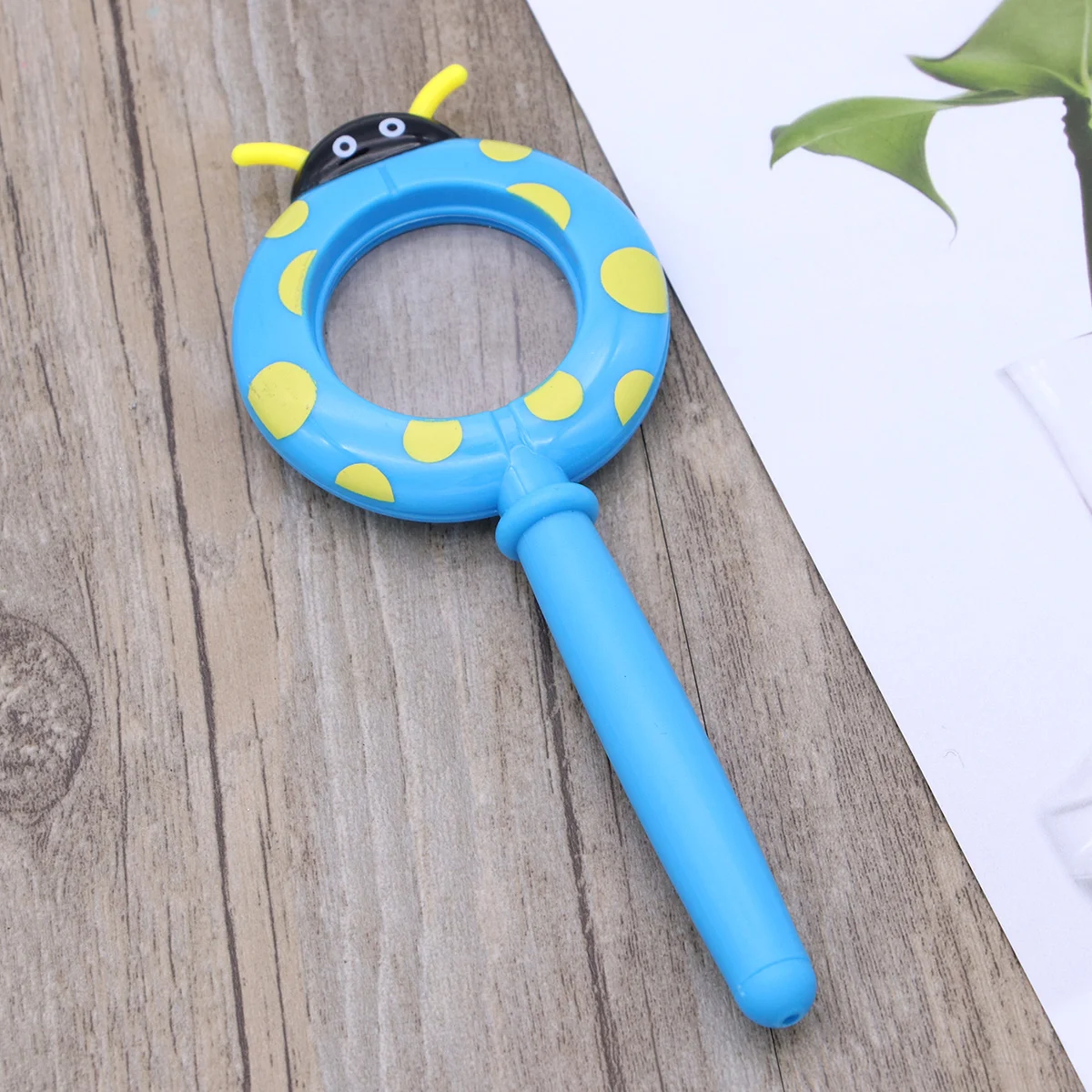 

Cartoon Handheld Insect Magnifier: 3pcs Magnifier Bug Magnifying Glass for Seniors Kids Book Maps Classroom Science Insect