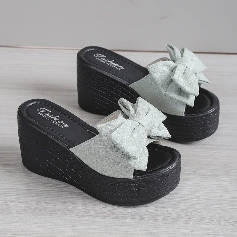 Босоножки женские летние на платформе сандалии-гладиаторы танкетке каблук