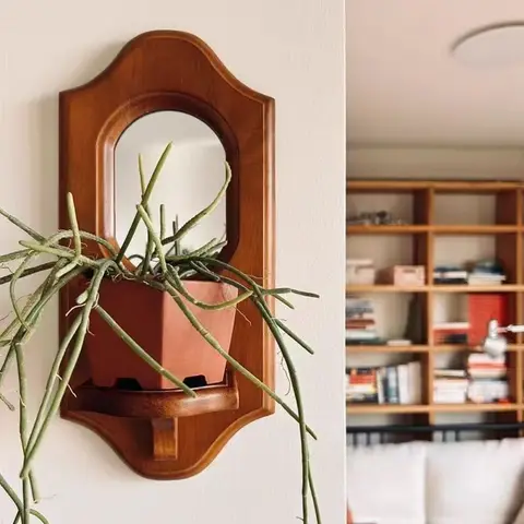 Европейское подвесное винтажное настенное зеркало с полкой из цельного дерева, подсвечник для ароматерапии, декоративная настенная стойка для гостиной, дома