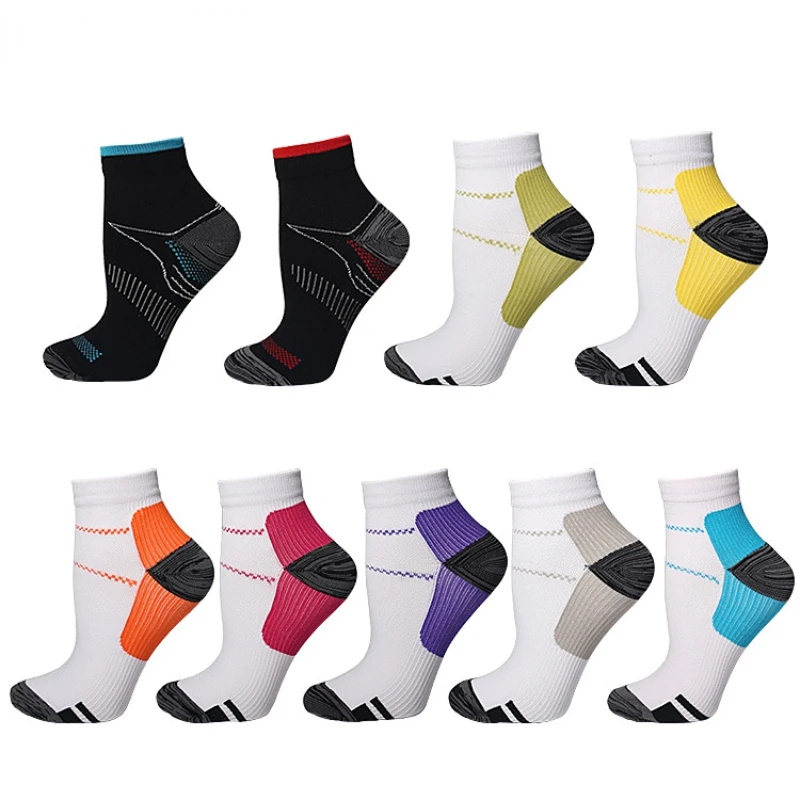 

Anti-slip Football Socks Men Women Non-slip Soccer Basketball Tennis Sport Socks Grip Cycling Riding Outdoor Breathable Socks