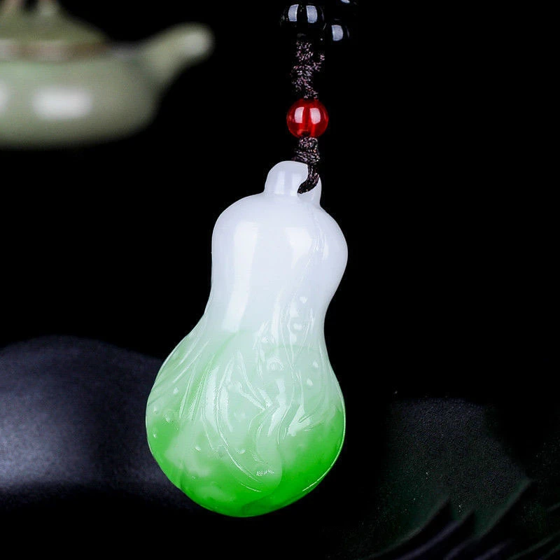 

White and Green Dual Color Chinese Cabbage Pendant Baifang Laicai Popular Men's and Women's Pendant