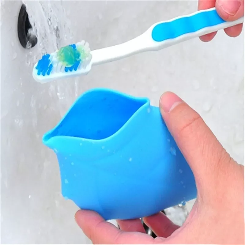 

1PC Portable Travel Drinking Cup Silicone Maple Leaf Tooth Brushing Cup Gargle Wash Cup Camping Toothbrush Holder For Toothbrush