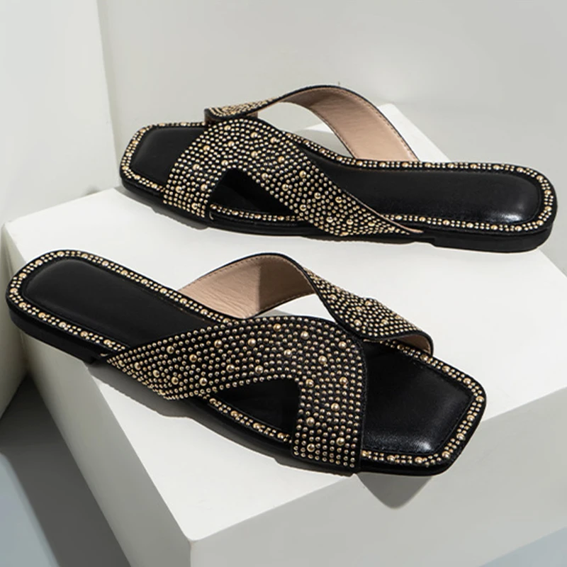 Hollow Design Rhinestones Decoration Women's Flat Sandals Square Head  Feet Flip-flops Beach Slippers 2023 Sandals Woman Shoes