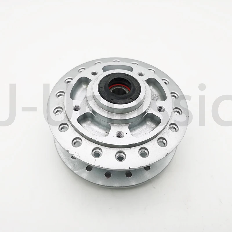 

Ступица колеса дискового тормоза мотоцикла, 4 отверстия, 5 отверстий для Suzuki GN125 CG125 GS125 WY125, ступица с серебряными спицами