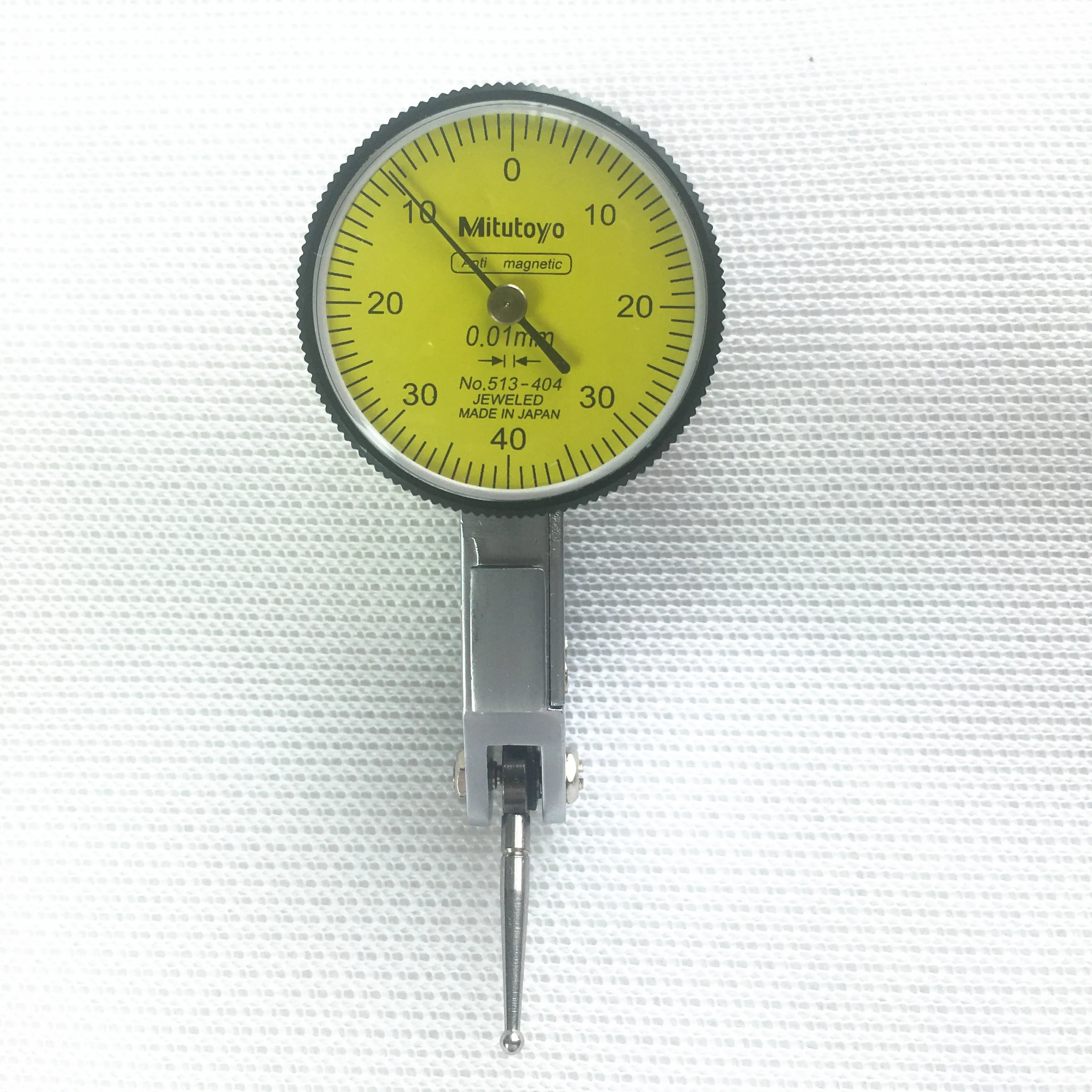 

Mitutoyo Dial Indicator No.513-404 Analog Lever Gauge Accuracy 0.01 Range 0-0.8mm Diameter 32mm Measuring Quality Assurance