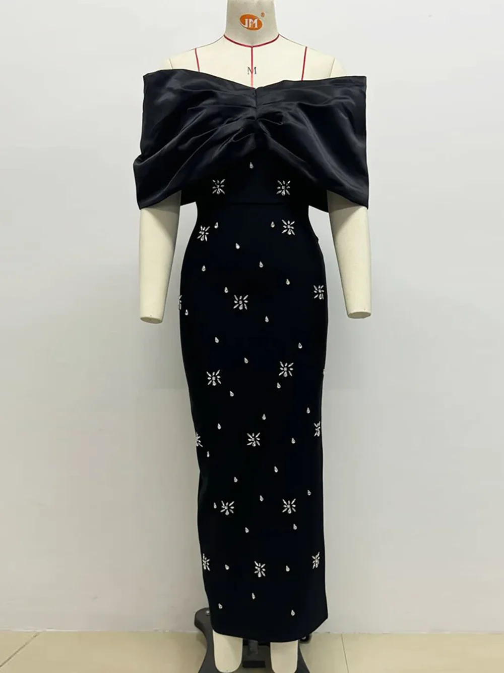 Modphy сексуальное облегающее платье макси с открытыми плечами и бриллиантами