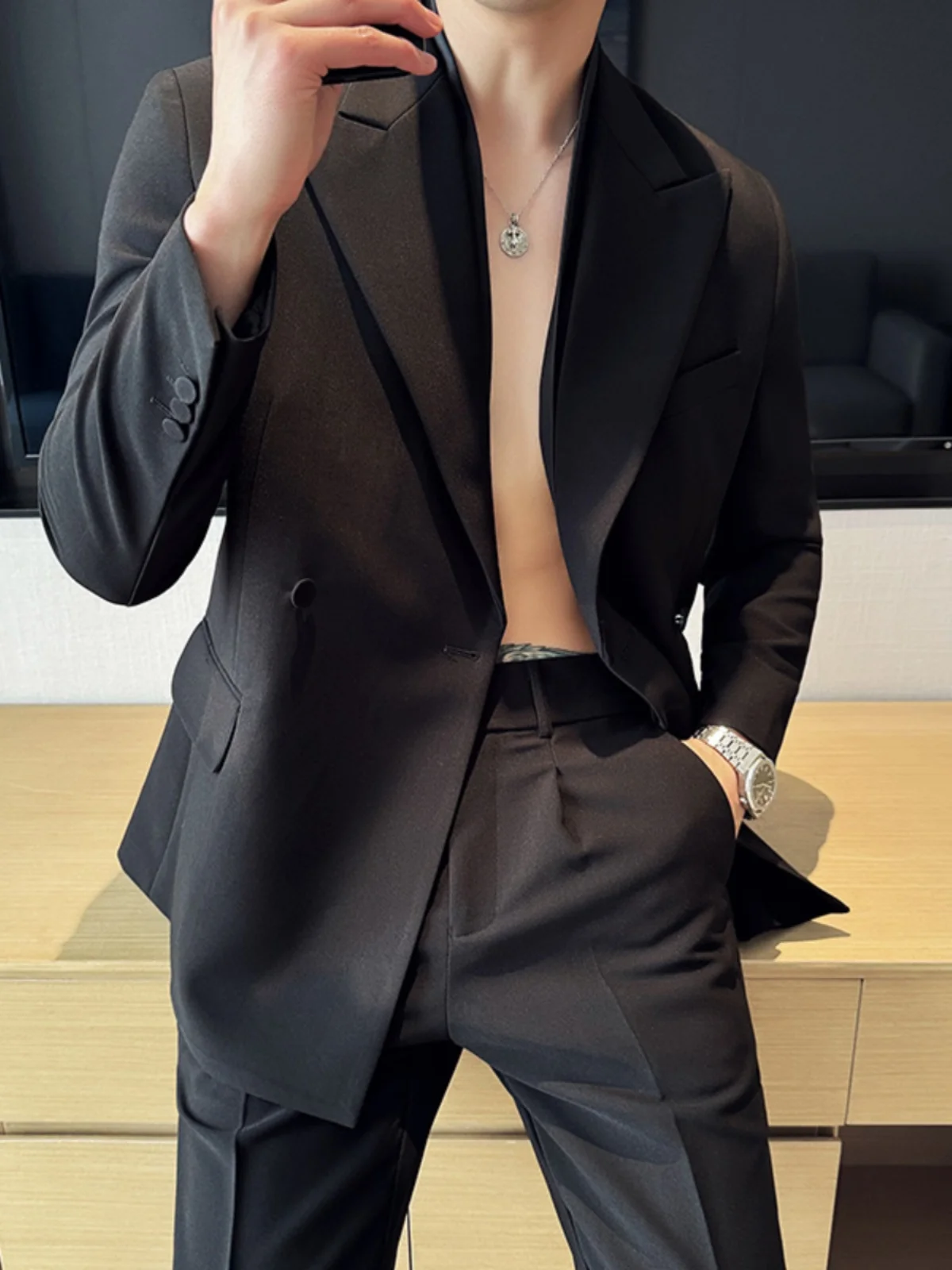 Комплект костюма для мужчин Senior Sense Pu Shuai образ гостей деловой повседневный