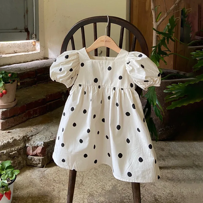 

2022 Summer New Girls Dot Dress Baby Puff Sleeve Dress Fashion Girls Clothes Thin Cotton Square Collar Children Princess Dress