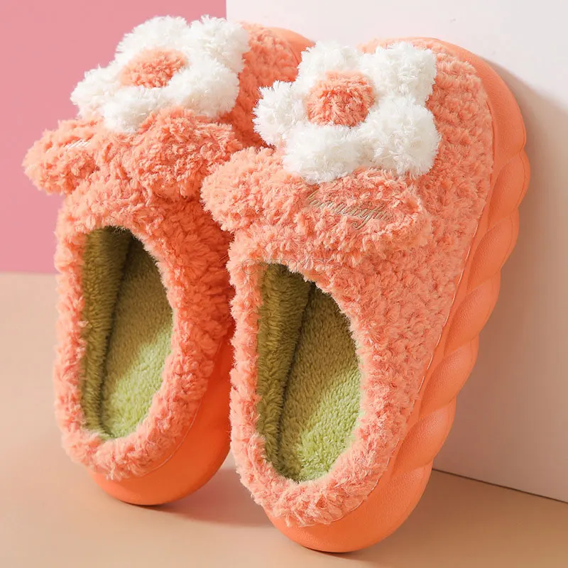Furry Slippers for Women Cute Flower Platform Soft Slippers Female Plush Warm Winter Home Slippers Women Lovely House Shoes New