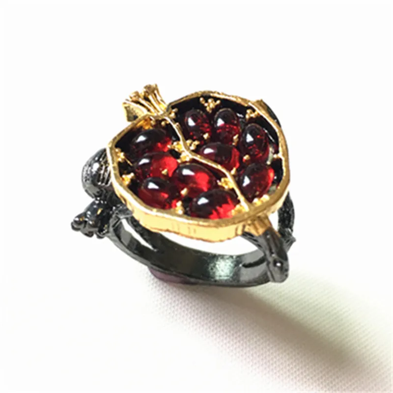 

Milangirl Vintage Red Garnet Rings Women Wedding Party Jewelry Birthday Present