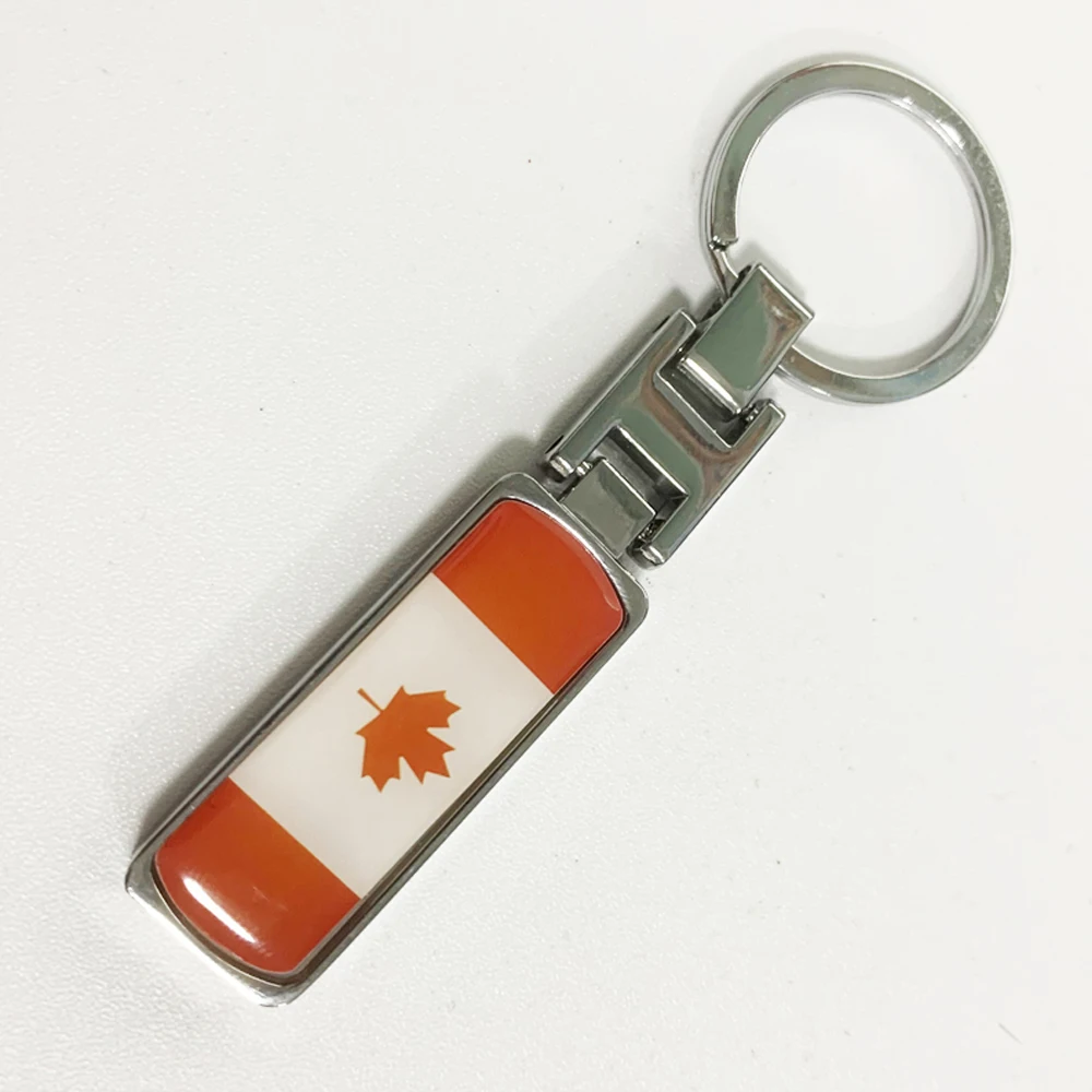 

Canada Flag Keychain Metal National Day Gift Decoration For Ford Harley Honda Tesla Gmc Jeep Car Motorcycle Auto Accessories